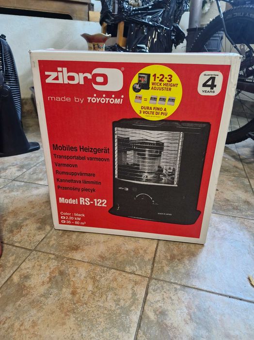 Piecyk naftowy Zibro RS-122 Toyotomi