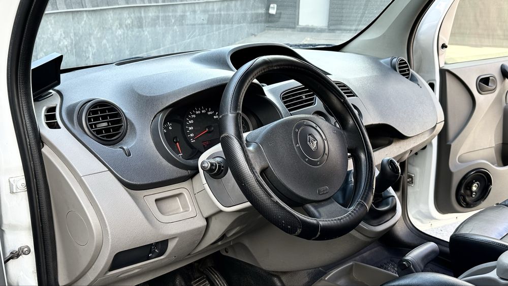 Продам Renault Kangoo пассажир