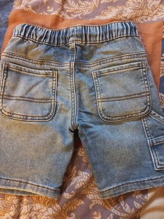 Шорти джинсові. Дуже комфортні.
