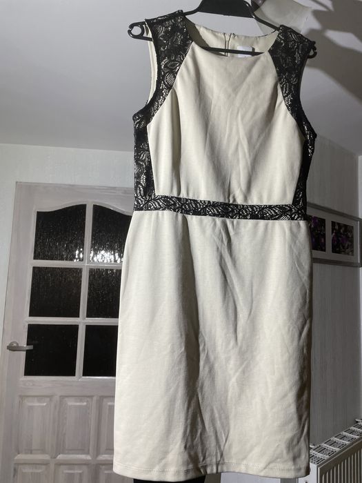 Sukienka z dzianiny 36