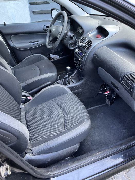 Продам peugeot 206 sw