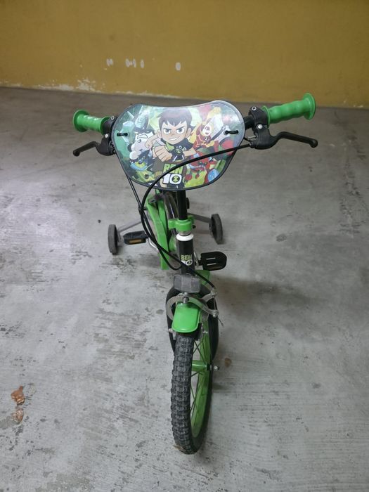 Bicicleta criança ben 10