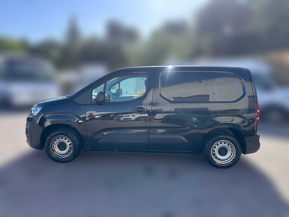 Citroën Berlingo 1.5 BLUEHDI 100 de 2021 Salvado