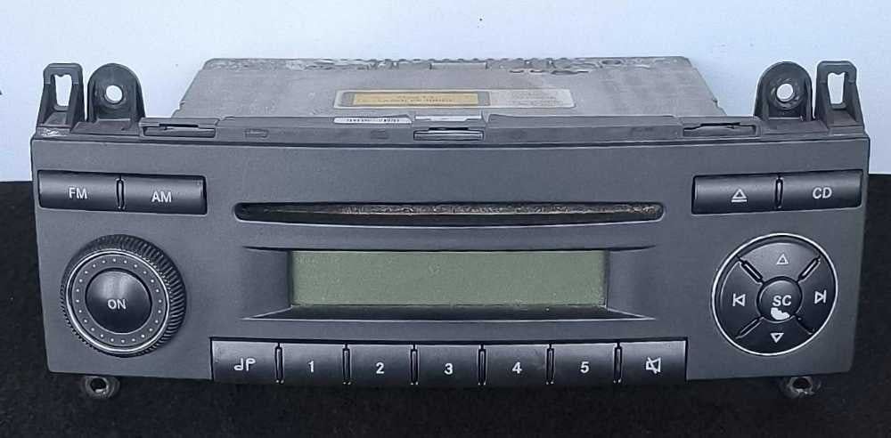 Rádio / Auto Rádio A9068200286 - MERCEDES-BENZ VITO Caixa