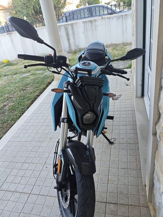 Voge 125r com garantia!!!