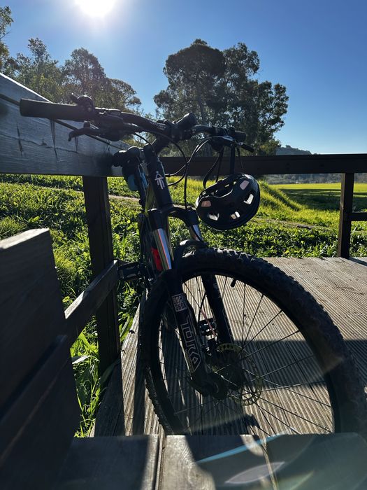 BTT  Rockrider  usada em excelentes condicoes