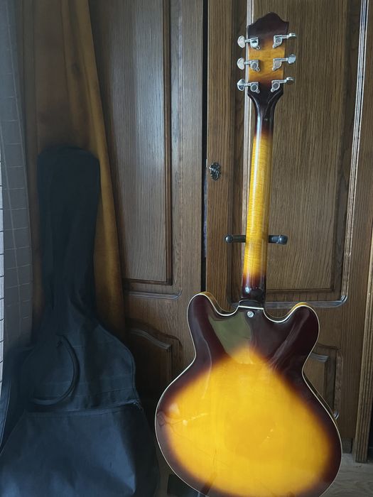 Sprzedam gitarę elektro-akustyczną