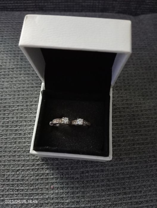 Argolas Pandora com caixa