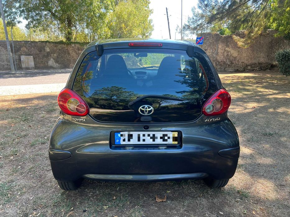 Toyota Aygo 1.0 Com Apenas 1 Único Dono - Completamente Impecável