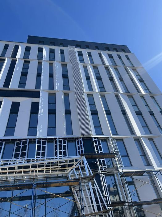 Продаж 1-кім зданих апартаментів по вул Угорській