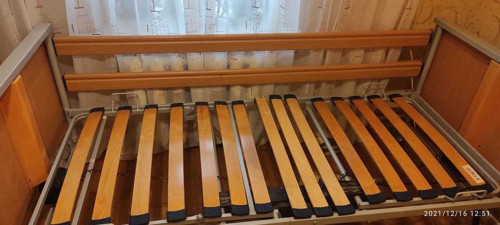 Кровать для лежачих больных, медицинская с электроприводом.: 12 000 грн ...