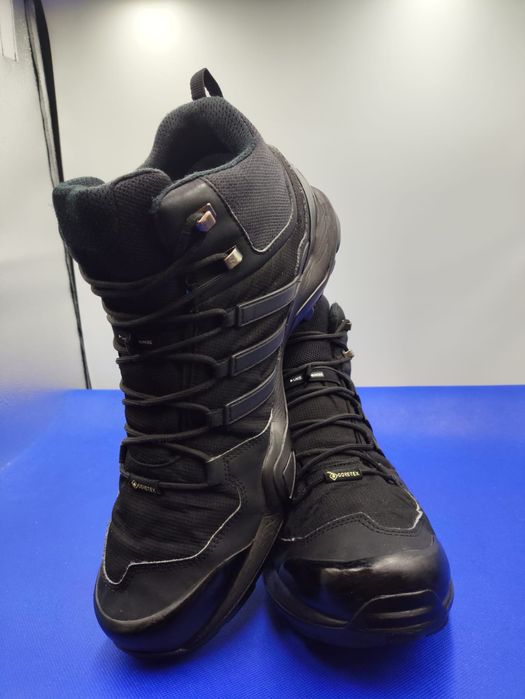 Трекінгові кросівки Adidas Terrex Swift R2 Mid GTX - 48 розмір.