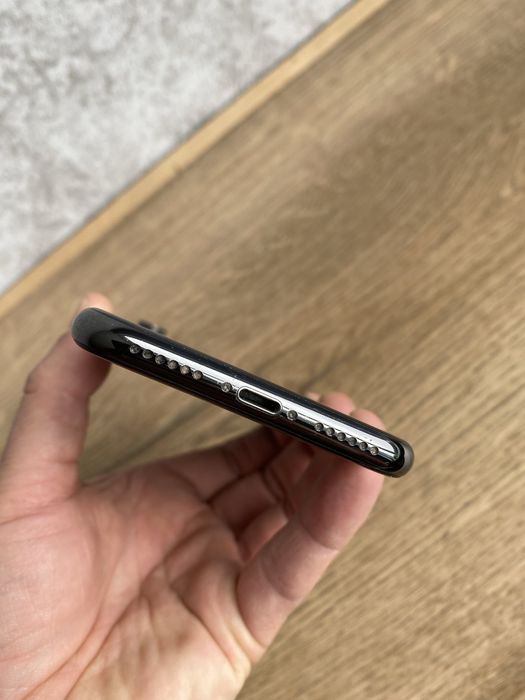 iPhone X 64g гарний стан