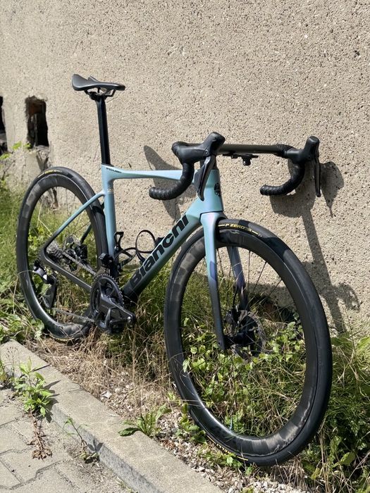 Rower szosowy Bianchi Specialissima PRO 2024 Di2 r.53