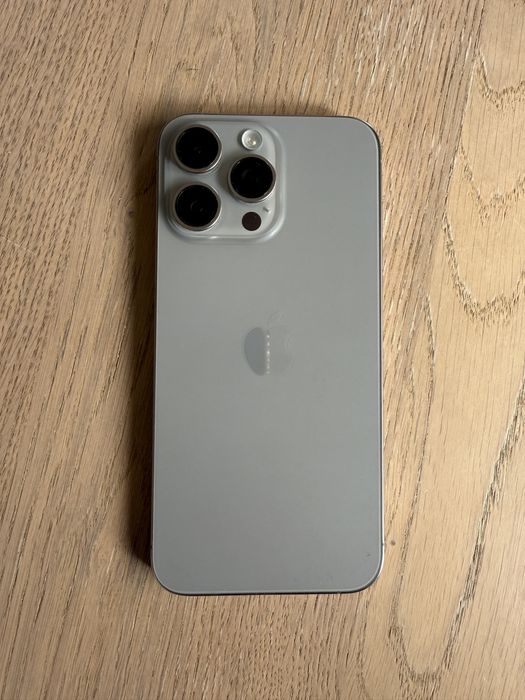 Iphone 15 pro max 1Tb