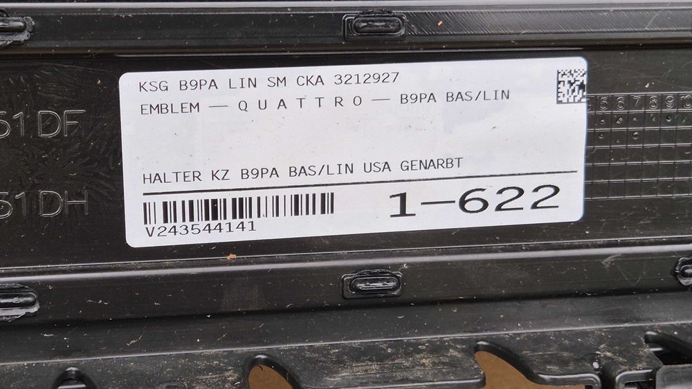 Atrapa chłodnicy GRILL Audi A4 B9 8W LIFT 19- QUATTRO + PDC OE BLACK !