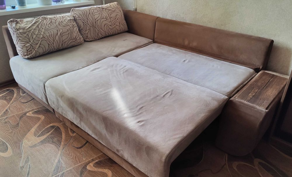 Кутовий диван 2,5*1,55