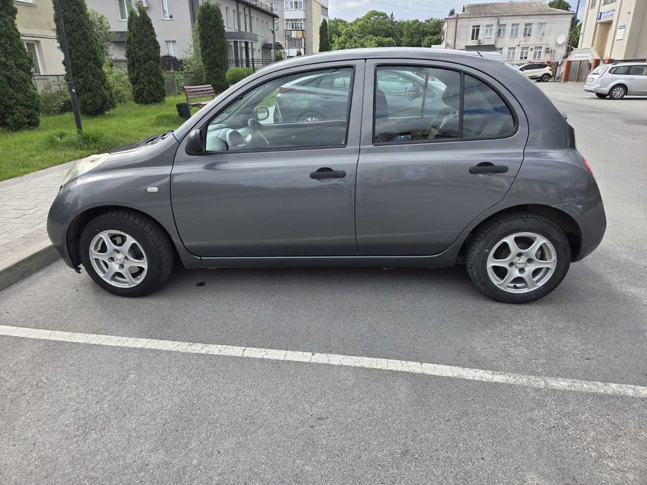 Продам Nissan Micra