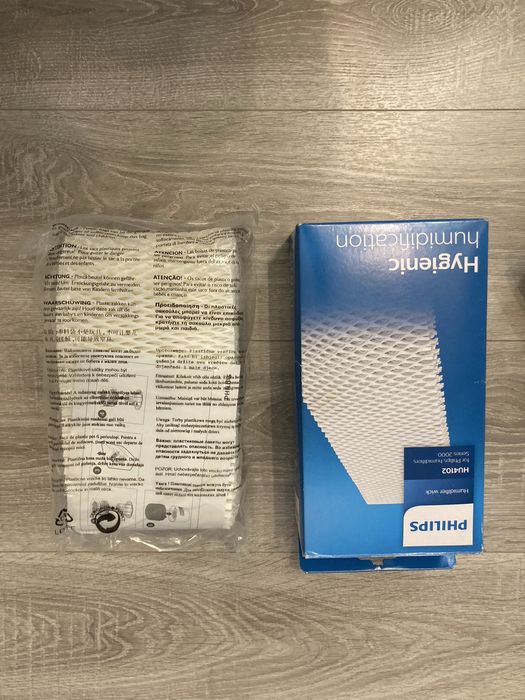 Кімнатний зволожувач повітря philips