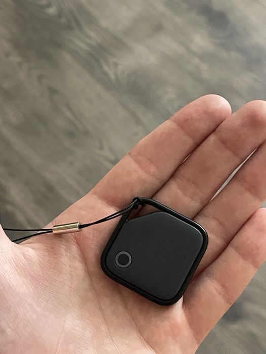 GPS локатор UGREEN CM816