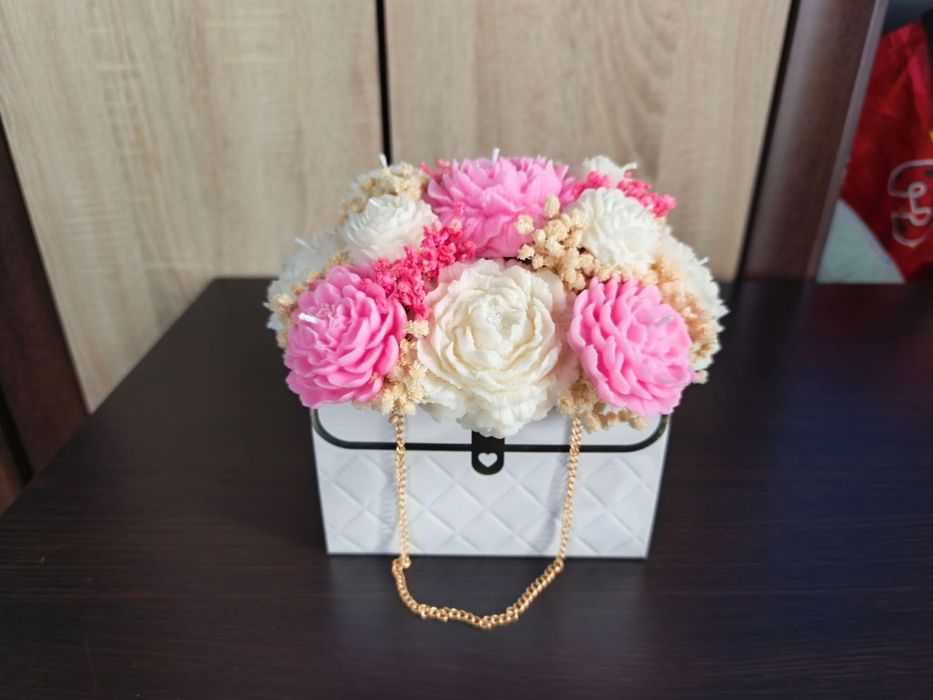 Flower box ze świeczek sojowych