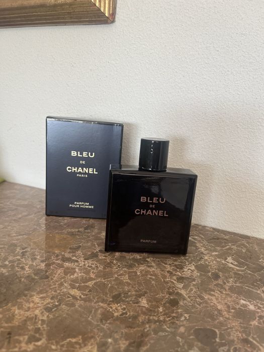 Blue chanel perfum
