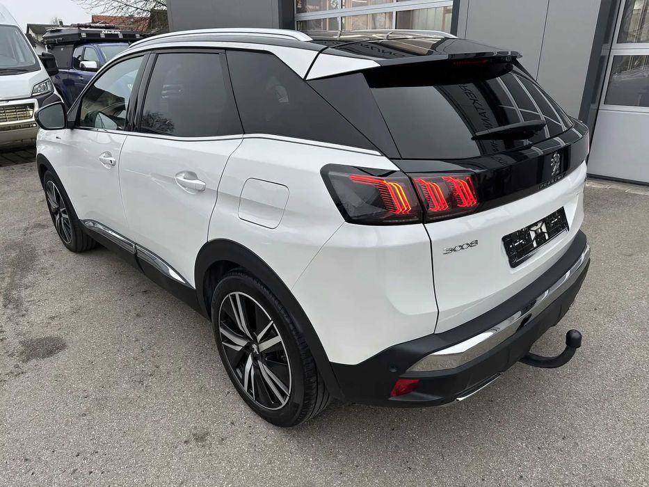 Peugeot 3008      2021