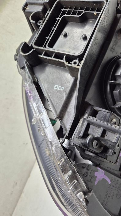 Kia Niro 92101-G5160 Uszkodzony Reflektor Lewa Strona