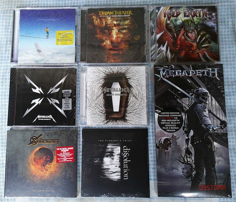 Dream Theater, Iced Earth, Metallica, Sanctuary, Megadeth... CD's!