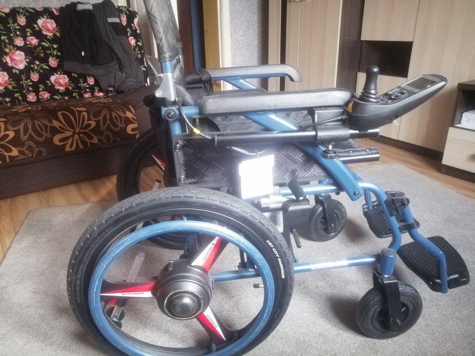 Sprzedam wózek inwalidzki