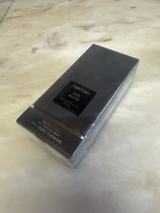 Perfume Tom Ford Oud Wood