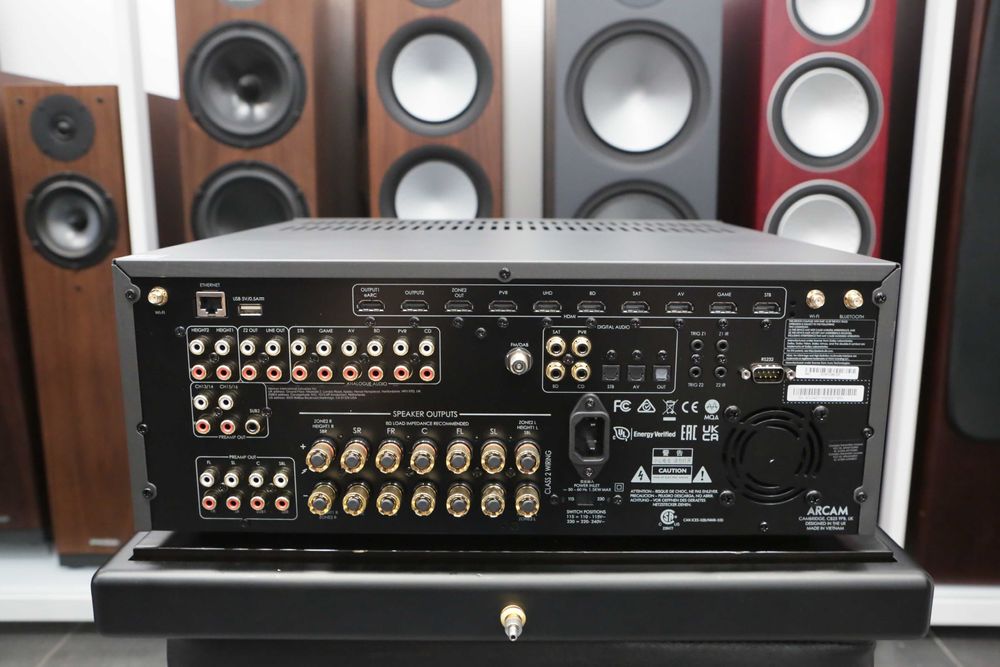 Arcam AVR31 amplituner wielokanałowy