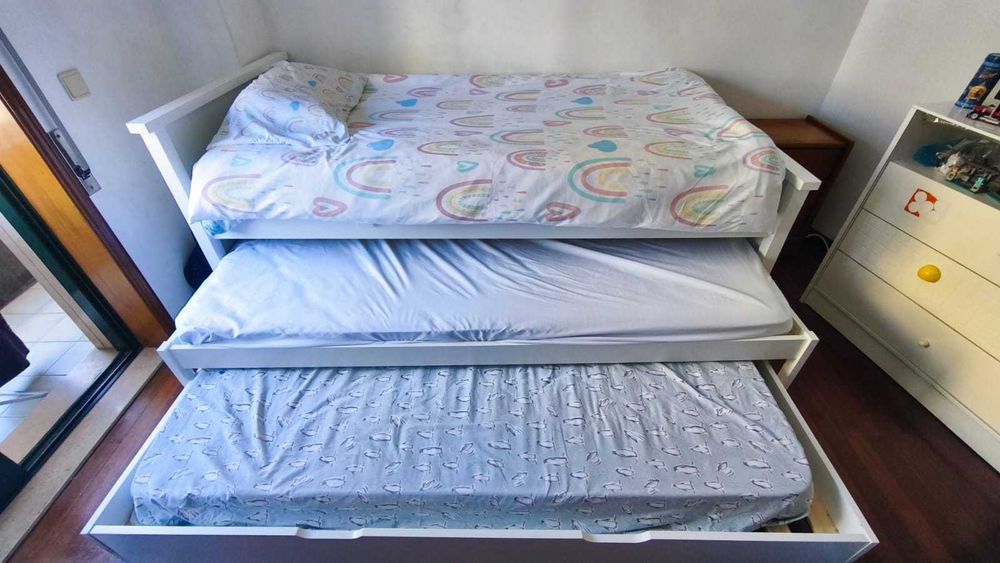 Cama Nido Juvenil, 3 Camas, Acabado en Blanco Artik y Blanco Velho
