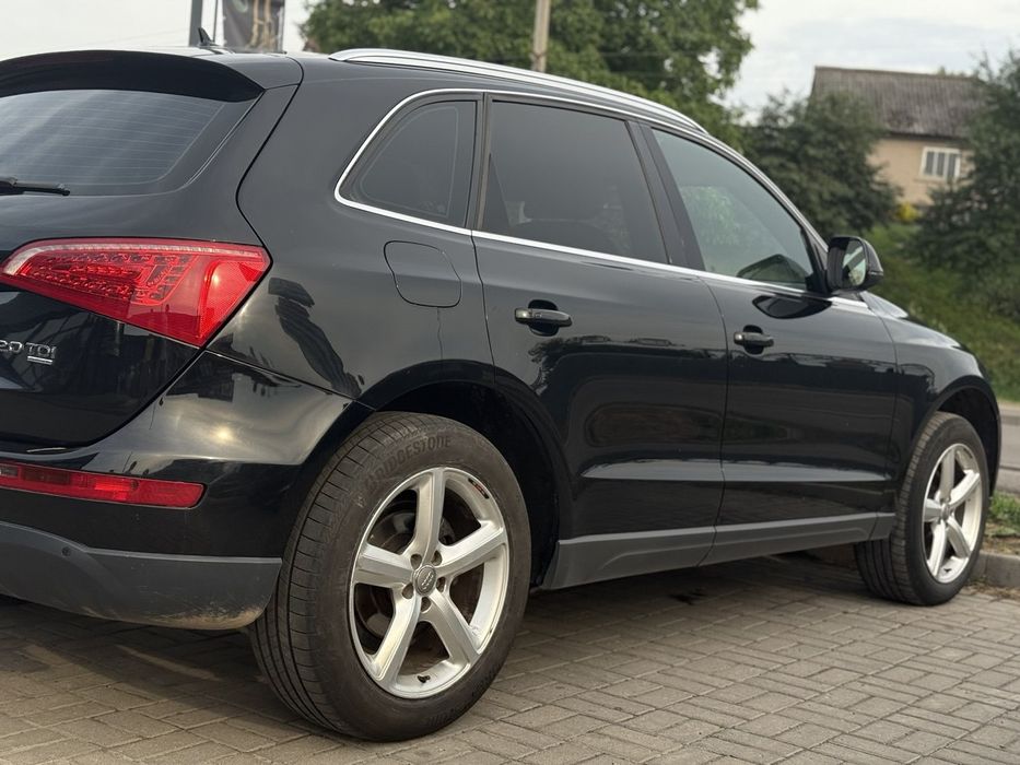 Продам Audi Q5 quatro,2.0 дизель!
