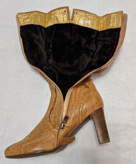 Чоботи шкіряні, 38 р.