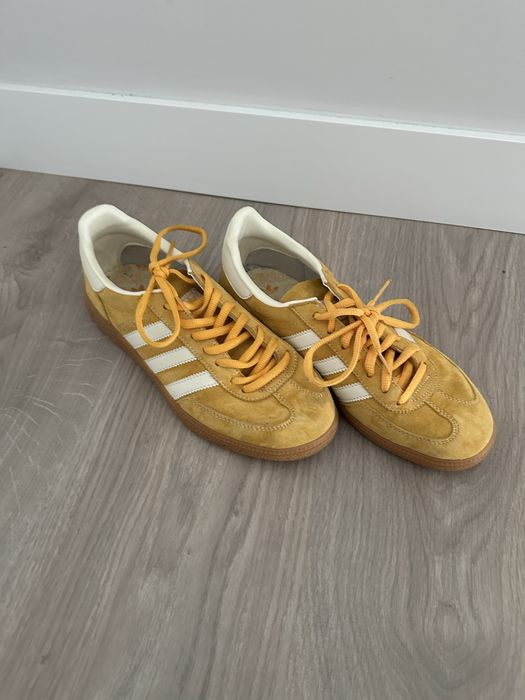 tenis adidas spezial amarelos