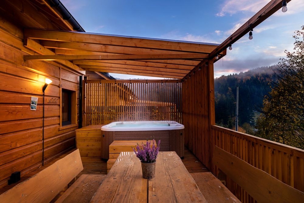 Luksusowy domek dla 6 osób w Beskidach! Prywatne jacuzzi, sauna, basen