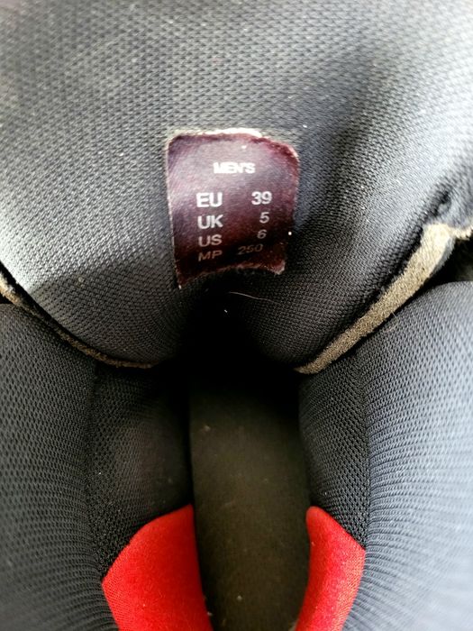 Rolki agresywne Roces M12 rozm. 39 (25cm) męskie, damskie, unisex