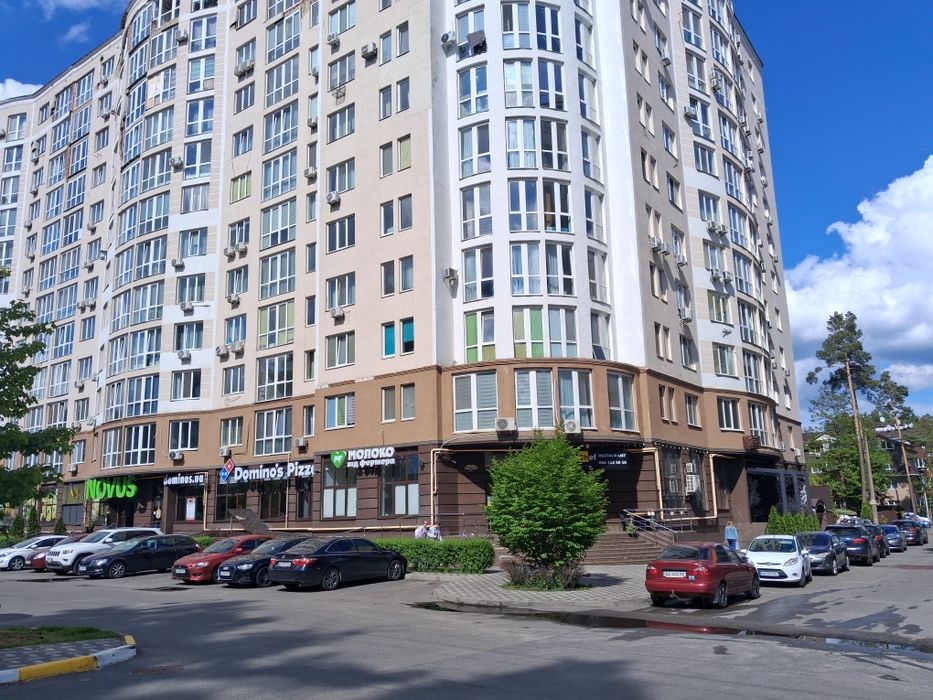 Здам приміщення ЖК Сяйво1 вул Університетська 150м2