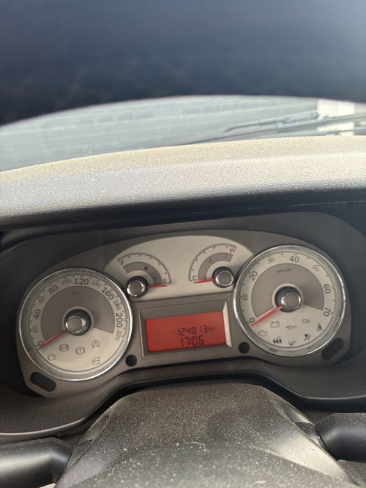 Fiat linea 1.3 90 cv 124 mil km  nacional