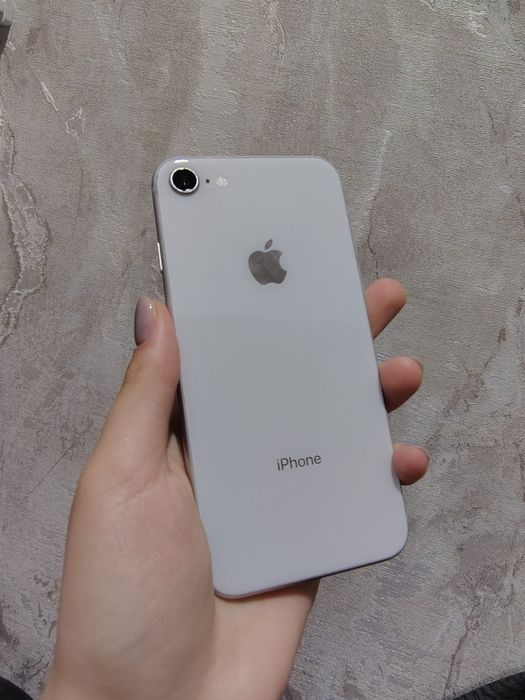iPhone 8, б/у , 64гб