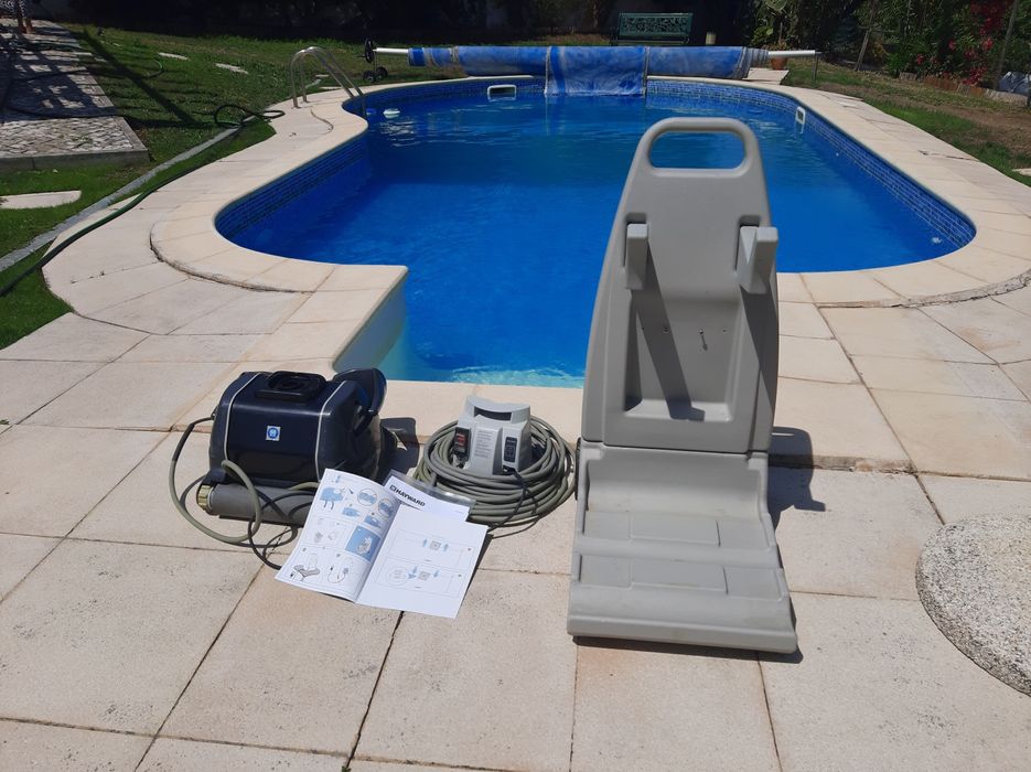 Aspirador de Piscina Hayward Tiger Shark XL
