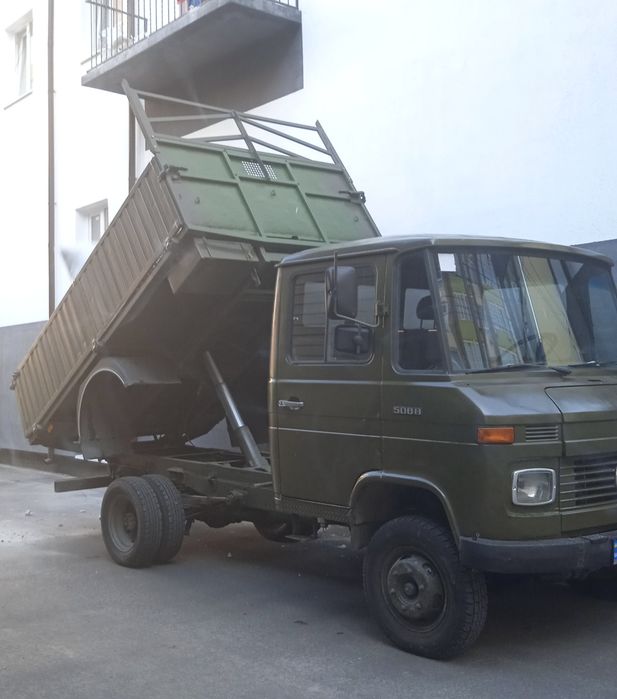 Щебінь,пісок, чорнозем,будівельне сміття...