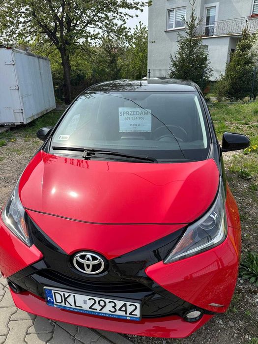 Toyota Aygo 1.0 2018 Kamera cofania Klimatyzacja