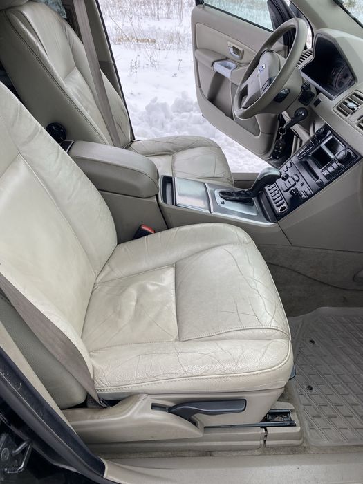 Volvo  xc 90 повний привід