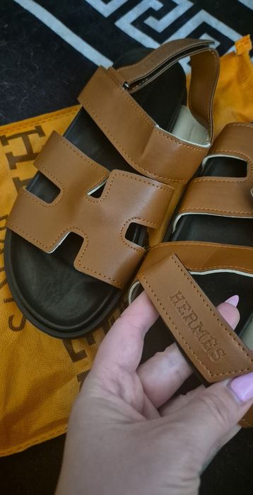 Sandały herm. R. 37 nowe