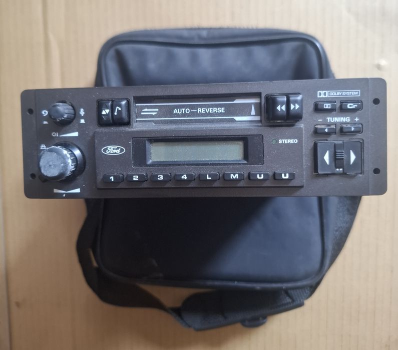 Auto Rádio Ford (Clássico)
