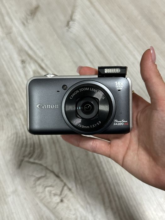 canon powershot g10 - купить цифровые фотоаппараты - Цена на OLX.ua