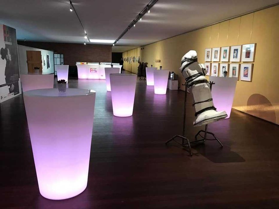 Mobiliario led liquidação