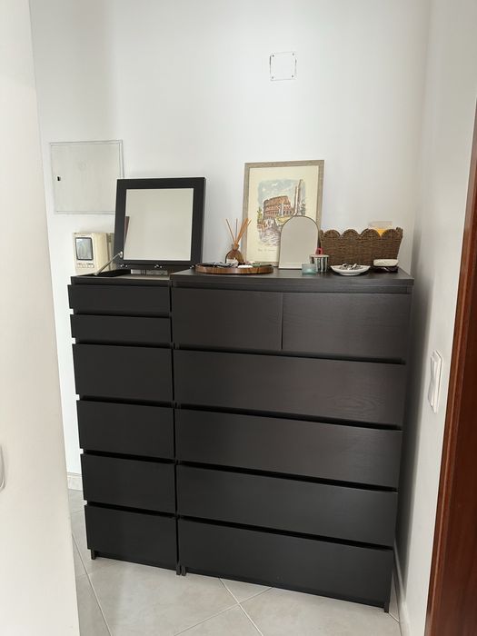 Móvel preto ikea